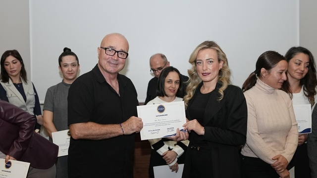 Konyaaltı Belediyesi yönetici kadrosuna liderlik eğitimi