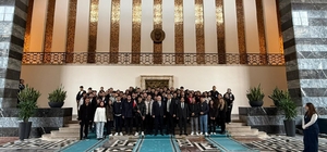 Başkan Yılmaz, gençleri başkentte karşıladı
Yılmaz: "Gezi programlarımız ar...