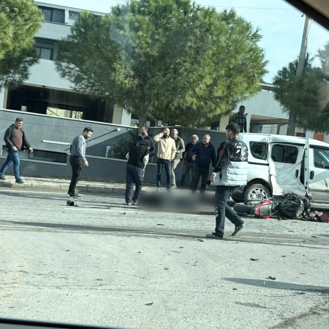 Çeşme'de motosiklet kazası: 1 ölü, 1 yaralı