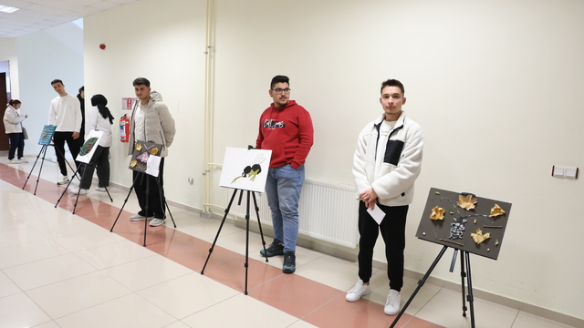 Burdur'da üniversite öğrencilerinin hazırladığı "İstilacı Türler" sergisi açıldı