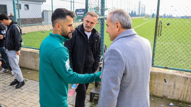 BUÜ'den Bursaspor'a tam destek