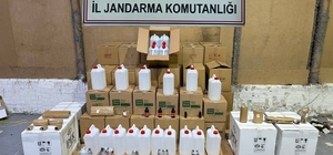 İzmir'de sahte içki operasyonu: 2 bin 850 litre etil alkol ele geçirildi