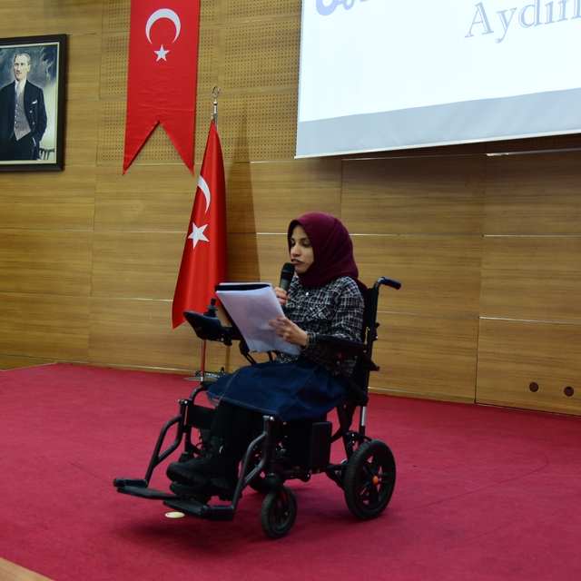 Kastamonu Üniversitesi'nde özel bireyler ve engellilerin sorunları konuşuld...