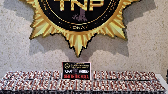 Tokat'ta 4 bin 382 sentetik hap ele geçirildi