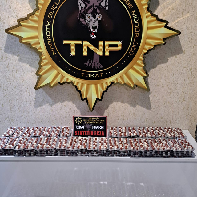 Tokat'ta 4 bin 382 sentetik hap ele geçirildi