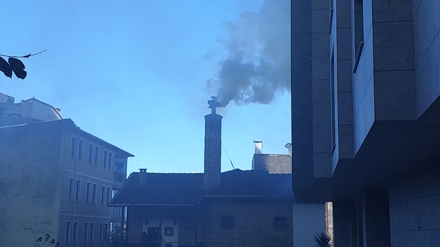 Rize'de baca yangını paniğe neden oldu