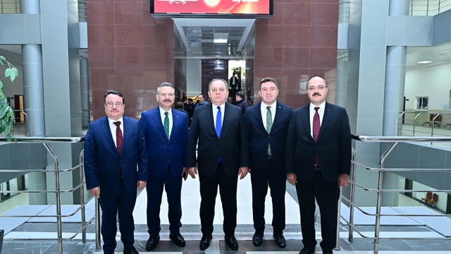 Yargıtay Başkanı Ömer Kerkez Eskişehir'de ziyaretlerde bulundu