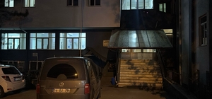 Lise öğrencisi kavga ettiği kişi tarafından bıçaklandı