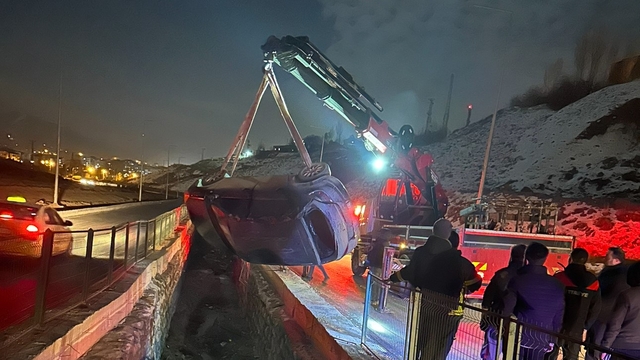 Yüksekova'da trafik kazası: 1 yaralı