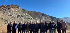 Başkan Şireci, Kemah Yücebelen yol genişletme çalışmalarını inceledi