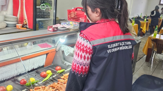 Ağrı'da gıda güvenliği çalışmaları kapsamında 750 işletme kontrolden geçti