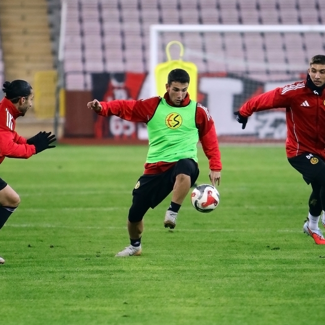 Eskişehirspor, Karşıyaka maçı için hazırlıklarını sürdürüyor