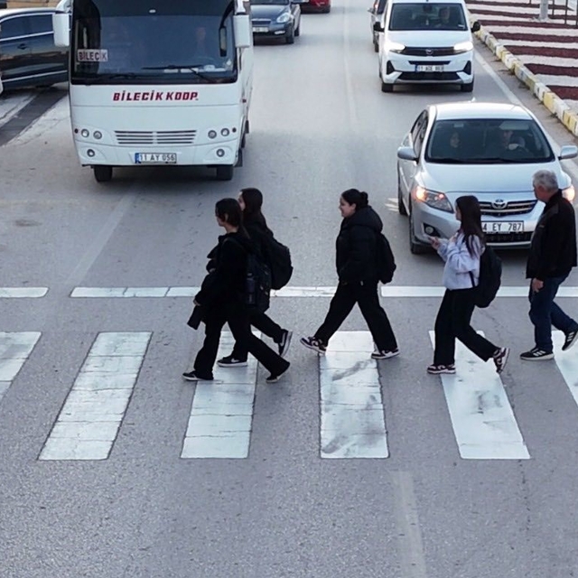 Bilecik'te drone destekli trafik denetimi: 29 sürücüye ceza