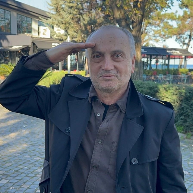 3 çocuk, 5 torun sahibi: Çifte vatandaşlık aldı, 62 yaşında askere çağırıld...