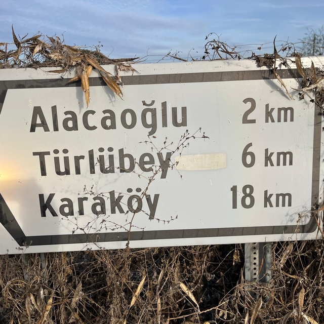 Yaklaştıkça uzaklaşan köy