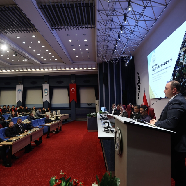 Büyükşehir'den vatandaş başvuru süreçleri için değerlendirme toplantısı