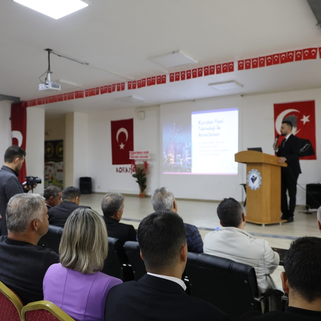 Bu okul yapay zeka ile hem öğrenci takibi sağladı hem de sıfır atık tasarru...