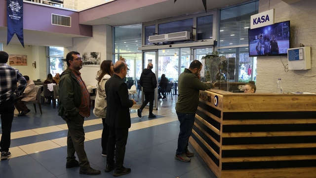 Başkan Çerçioğlu: "Vatandaşlarımızı kaliteli hizmetle buluşturmaya devam edeceğiz"
Turistik Park Kafe'de hijyen ve uygun fiyat buluşuyor