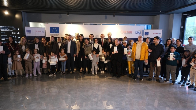 Bursa'da engel tanımayan bilim yolculuğu