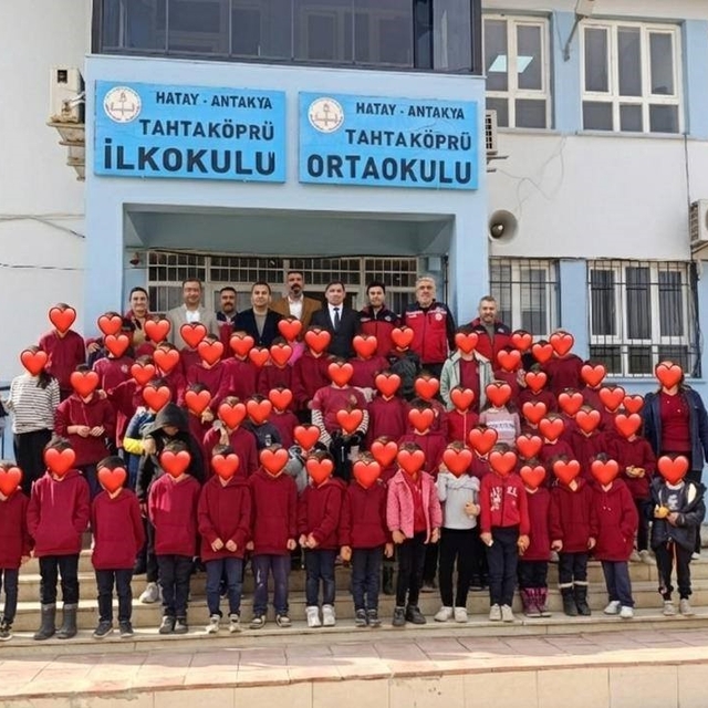 Antakya'da öğrencilere "Balık Yiyelim, Sağlıklı Büyüyelim Projesi" anlatıld...