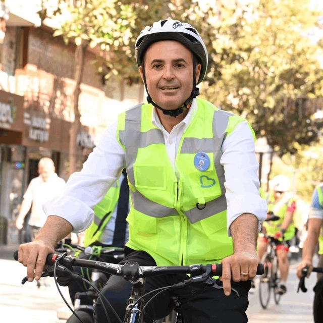 Balıkesir'de spor kültürünü yaygınlaştırıyor
Balıkesir'de pedallar sağlık i...