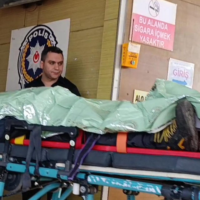 Kaza yapıp bilincini kaybeden sürücüsü, 9 saat sonra donmak üzereyken bulun...