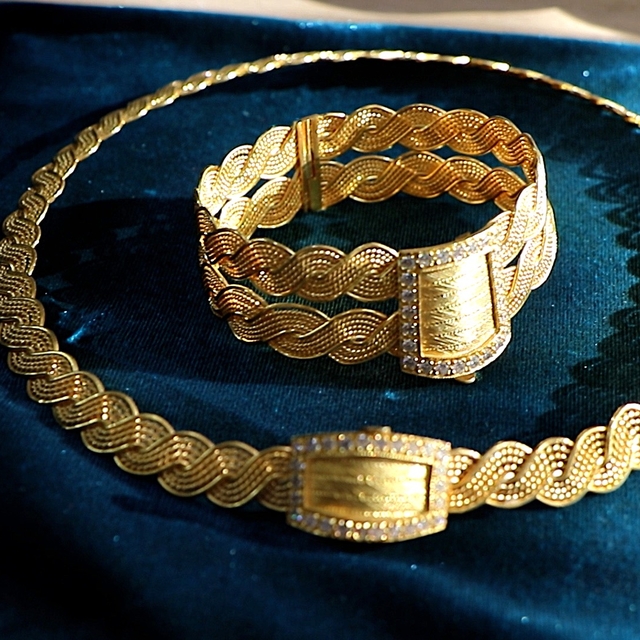 'Altın Eller Üretiyor' projesiyle uygulamalı kuyumculuk eğitimi alıyorlar