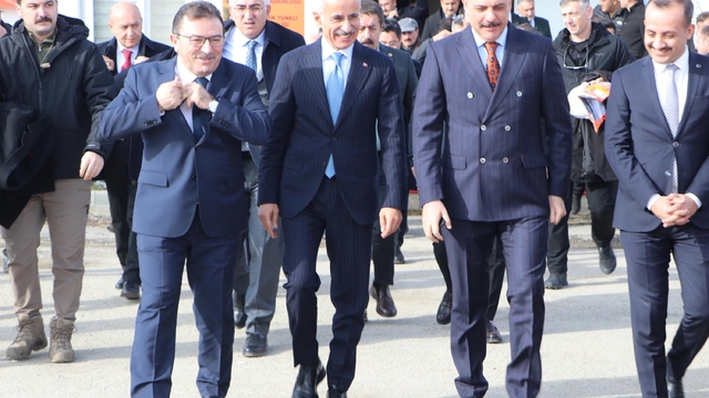 Bakan Uraloğlu: Kırık Tüneli, dağların kalbine mühendislik imzası atan bir eser niteliği taşıyor