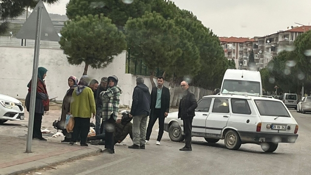 Motosiklet ve otomobilin karıştığı kazada 1 kişi yaralandı