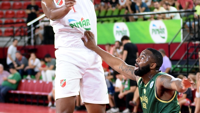 Karşıyaka'da potaya transfer yasağı geldi