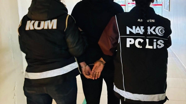 Gürcistan'a kaçmak isteyen uyuşturucu suçlusu Hopa'da yakalandı