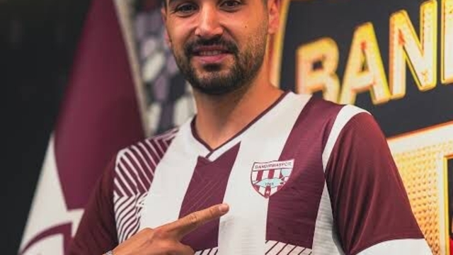 Bandırmasporlu futbolcu Tolga Kalender, bahis soruşturmasında gözaltına alındı