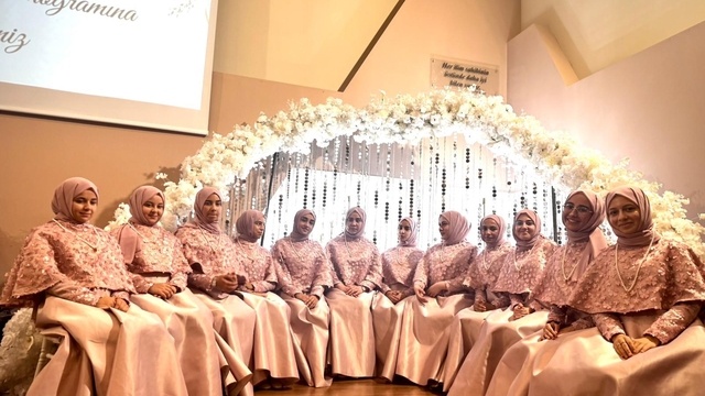 İzmir'de genç hafizeler icazetlerini aldı