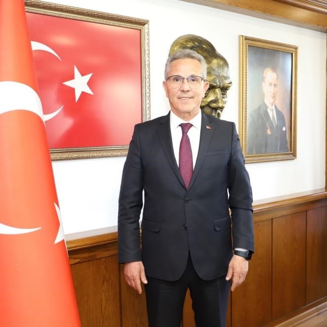 Başkan Tetik: "Nazilli Belediyesi'nin Nazillispor A.Ş. ile geçmişte de bugü...