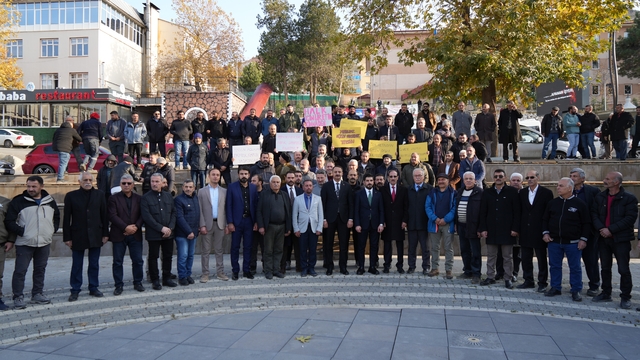 İliç'te tüm siyasi partilerin ortak talebi: Çöpler Altın Madeni açılsın