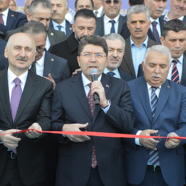 Bakan Tunç: 11'inci Yargı Paketi'nde önemli düzenlemeler olacak (2)