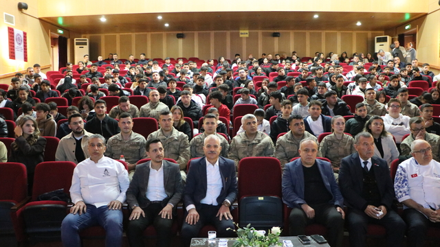 "Kilis Geleneksel Mutfak ve Gastronomide Kariyer" söyleşisi  düzenlendi