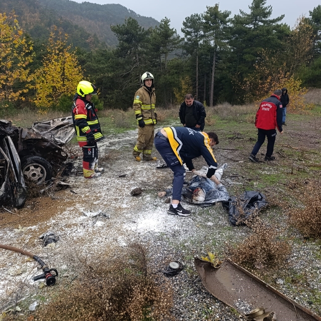 Otomobil ile tır çarpıştı: 1 ağır yaralı