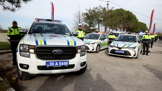 Kırklareli'nde yeni polis araçları hizmete alındı