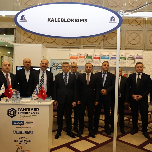 Artvin Valisi Ergün, Batum'da düzenlenen fuara katıldı