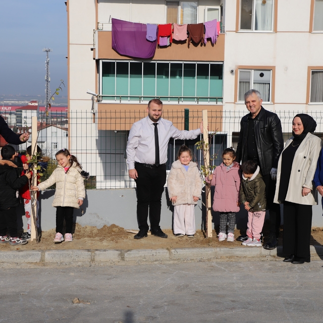 Çerkezköy TSO 30 adet meyve fidanı dikti