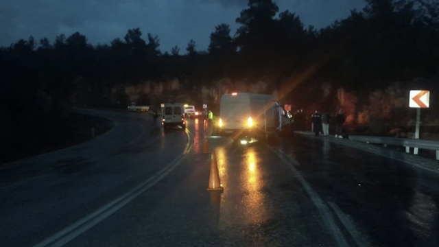 Antalya'da trafik kazası: 5 yaralı