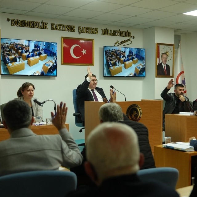 Düzce Belediye Meclisi 2025'in son toplantısını yaptı