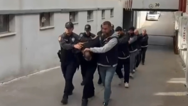 Adana'da uyuşturucu operasyonu; 6 tutuklama