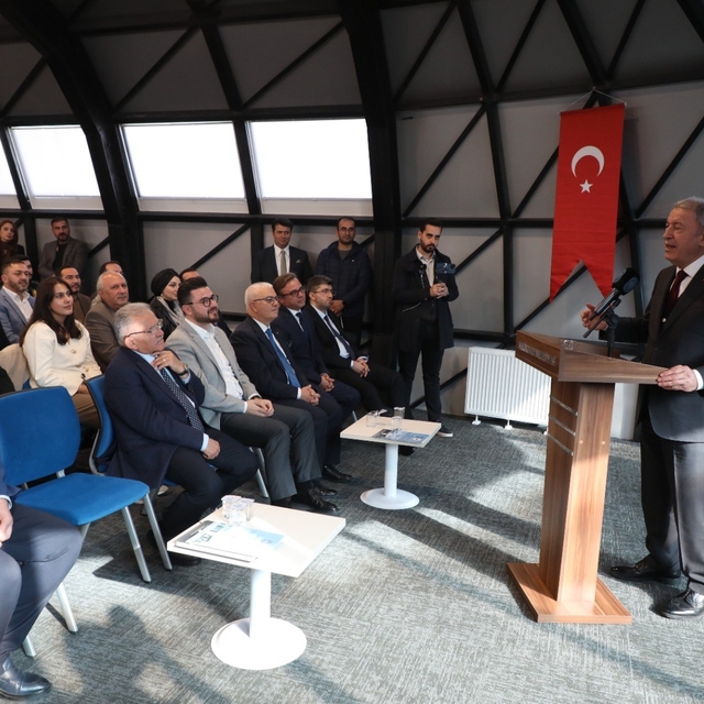 TUSAŞ Motor Sanayi; firmalarla bir araya geldi
AK Parti Kayseri Milletvekil...