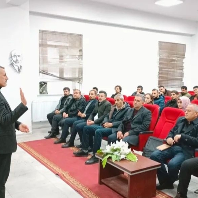 Patnos'ta LGS'ye yönelik strateji toplantısı gerçekleştirildi