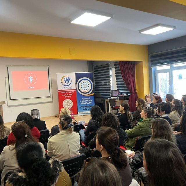 Tekirdağ'da "Kadın Yasal Hakları Eğitimi" düzenlendi