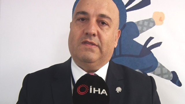 Geleceğin acil servisleri Kayseri'de konuşuldu
Kayseri Devlet Hastanesi Başhekimi Doç. Dr. İsmail Altıntop:
"Bu yıl geleceğin acillerini tartışıyoruz"