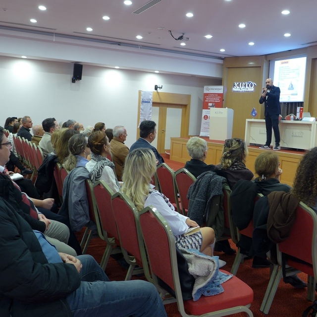 Kuşadası Ticaret Odası'nda dijital mali dönüşüm masaya yatırıldı
