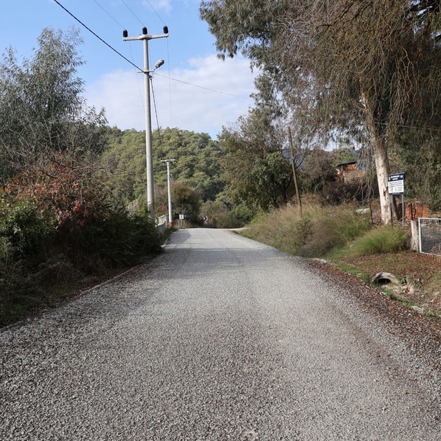 Ula kırsalında 17,5 milyonluk yol yatırımını tamamladı